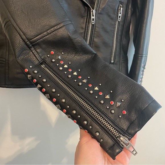BLANK NYC Faux Leather Studded Moto Jacket - Black Size S - Picture 5 of 13